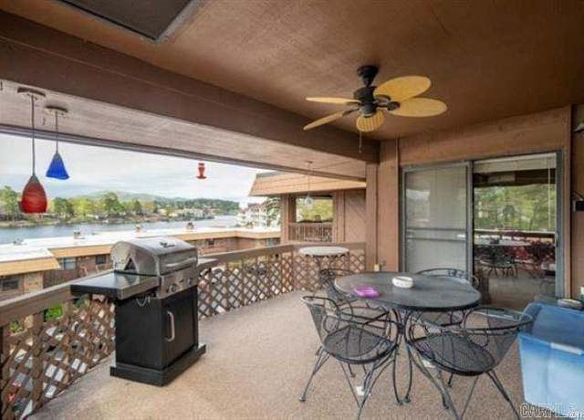 Property at 1412 Airport Rd Unit A8, Hot Springs, AR 71913, 2 beds, 2 baths