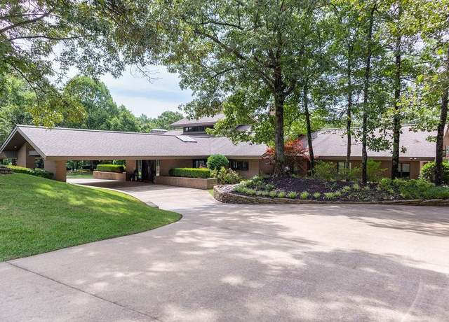 Property at 2611 Duckswater St, Jonesboro, AR 72404, 6 beds, 7 baths