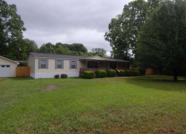 Property at 505 Main, West Point, AR 72178, 4 beds, 2 baths