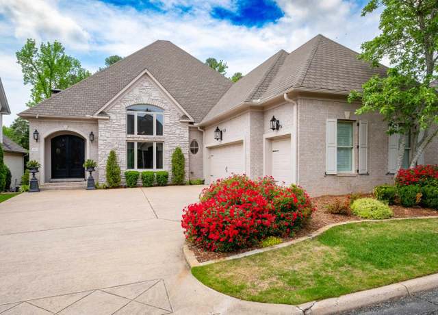 Property at 102 Falata Cir, Little Rock, AR 72223, 4 beds, 3 baths