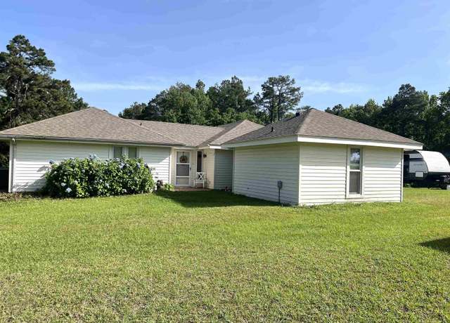 Property at 139 Windy Hls, Monticello, AR 71655, 3 beds, 2 baths