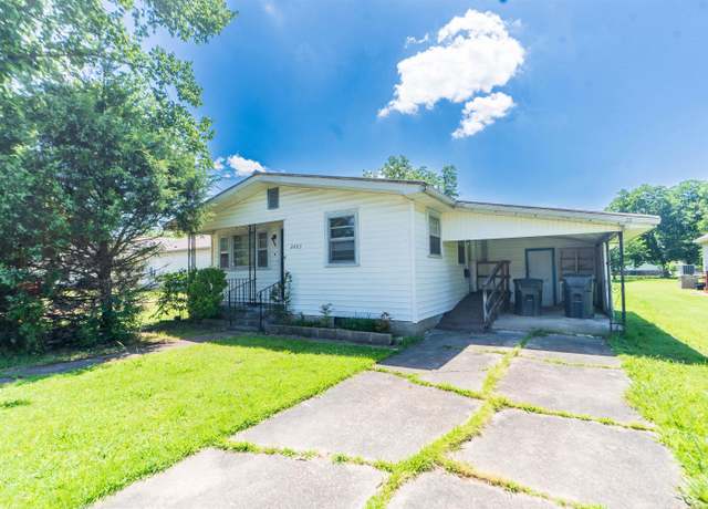 Property at 2403 High St, Jonesboro, AR 72401, 3 beds, 1 bath