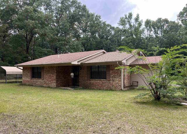 Property at 1701 Dixon, Pine Bluff, AR 71603, 3 beds, 1 bath
