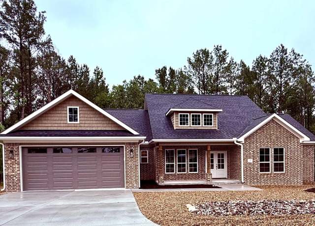 Property at 107 Elcano Dr, Hot Springs Village, AR 71909, 3 beds, 2.5 baths