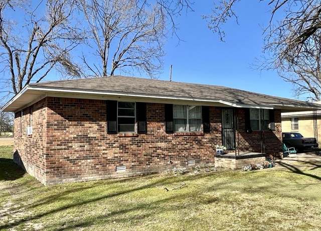 Property at 902 Sneed, Marked Tree, AR 72365, 3 beds, 1 bath