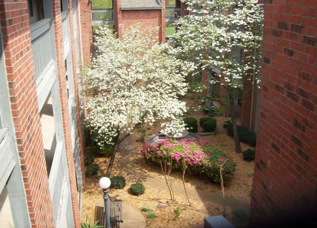 Property at 1300 S Church Unit S-2, Jonesboro, AR 72401, 2 beds, 2 baths