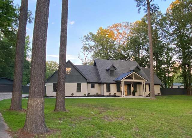 Property at 1910 Amy Ln, White Hall, AR 71602, 4 beds, 3.5 baths