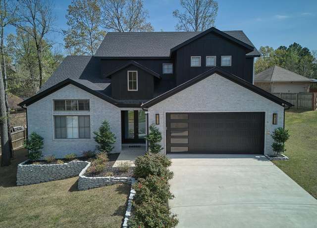Property at 9 Marchwood Cv, Little Rock, AR 72210, 4 beds, 3.5 baths