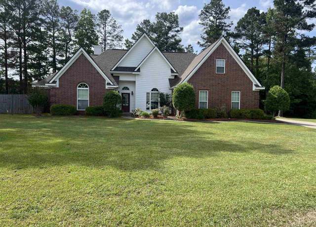 Property at 320 Terry Pond Cv, White Hall, AR 71602, 5 beds, 3.5 baths