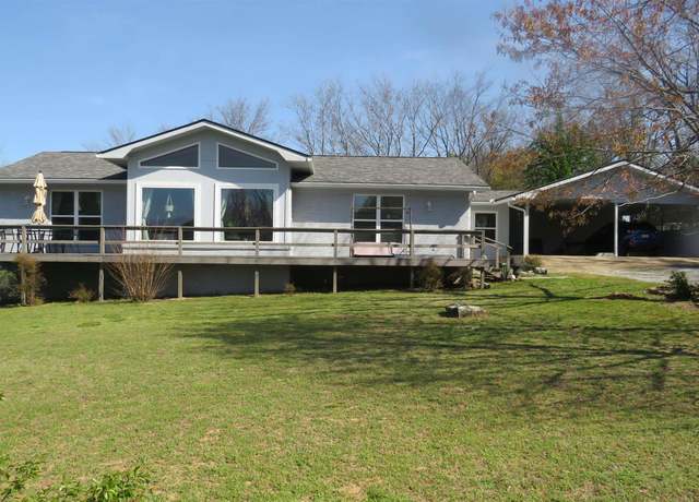 Property at 1101 Briarwood, Mountain View, AR 72560, 3 beds, 2 baths