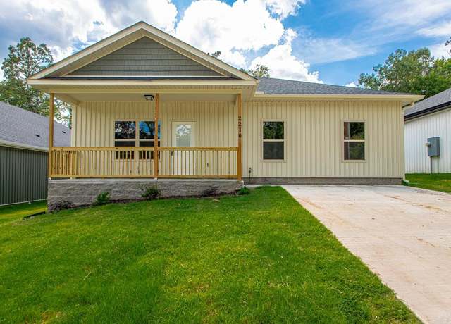 Property at 2210 Nichols Rd, Little Rock, AR 72205, 4 beds, 2 baths