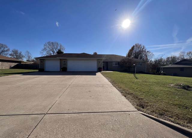 Property at 244 Northpointe Dr, Mountain Home, AR 72653, 3 beds, 3 baths
