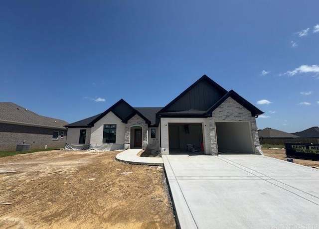 Property at 2348 Pleasant Cv, Conway, AR 72034, 4 beds, 2.5 baths
