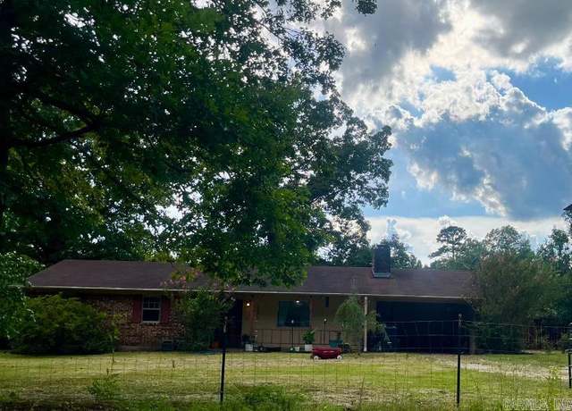 Property at 7821 Rawls Cir, Pine Bluff, AR 71603, 3 beds, 2 baths