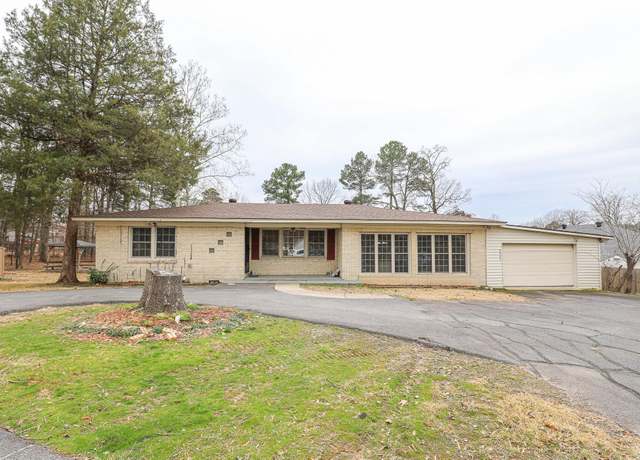 Property at 2521 Northshore, Benton, AR 72015, 3 beds, 2 baths