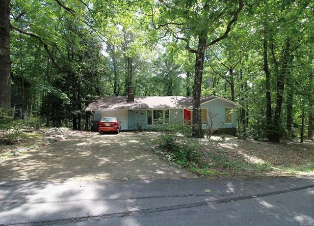 Property at 46 Herencia Cir, Hot Springs Village, AR 71909, 2 beds, 2 baths