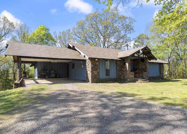 Property at 164 Pinter Ln, Morrilton, AR 72110, 3 beds, 2.5 baths