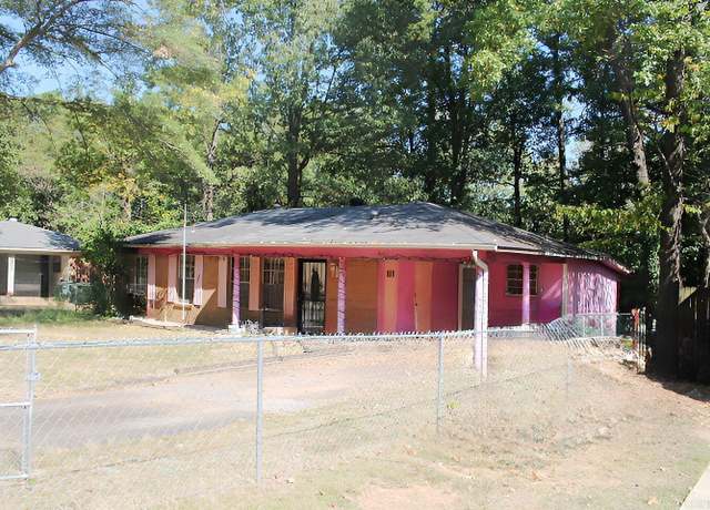 Property at 10301 Impala Dr, Little Rock, AR 72209, 3 beds, 1.5 baths