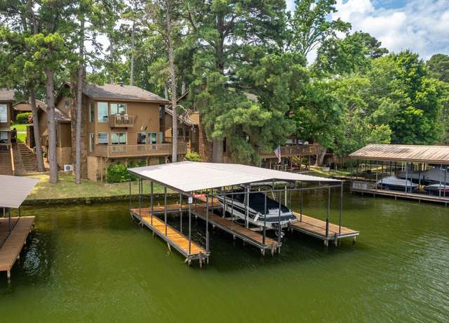Property at 200 Discovery Bay Ln #4, Hot Springs, AR 71913, 3 beds, 3 baths