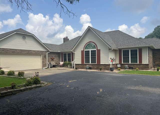 Property at 2151 Magnolia Dr, Piggott, AR 72454, 3 beds, 4 baths