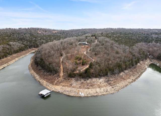 Property at 331 Margaritaville Ln, Yellville, AR 72687, 3 beds, 3 baths