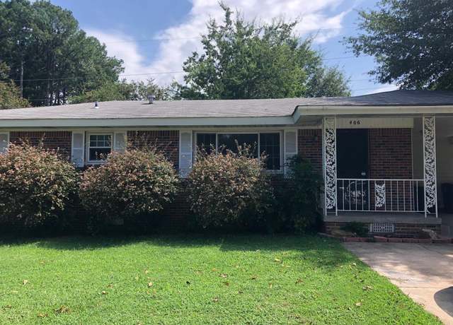 Property at 406 Highhill Rd, North Little Rock, AR 72116, 3 beds, 1.5 baths