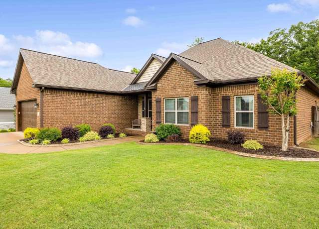 Property at 2524 Aberdeen Dr, Bryant, AR 72022, 4 beds, 2.5 baths