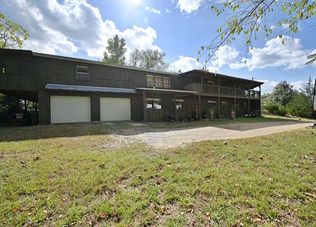 Property at 124 Gentle Ln, Mena, AR 71953, 6 beds, 4 baths