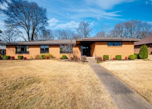 Property at 1009 Cherry Hill Dr, North Little Rock, AR 72116, 4 beds, 3 baths