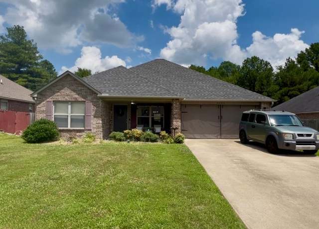 Property at 4064 Gabriel Ct, Jonesboro, AR 72405, 4 beds, 2 baths