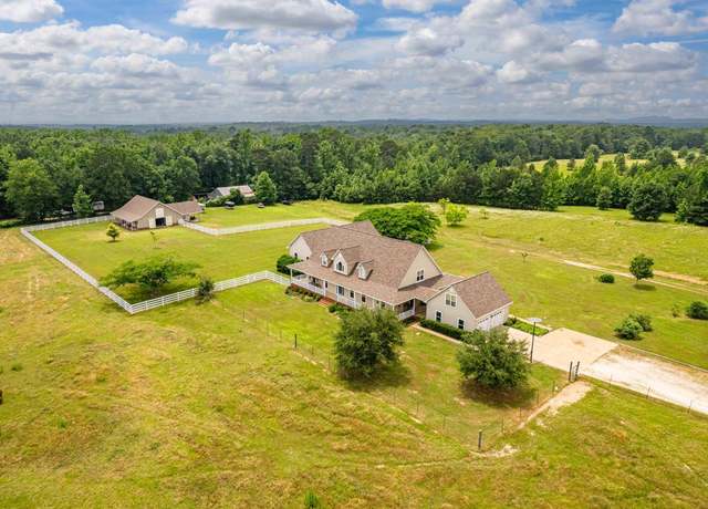 Property at 1325 El Dorado, Benton, AR 72019, 4 beds, 3.5 baths