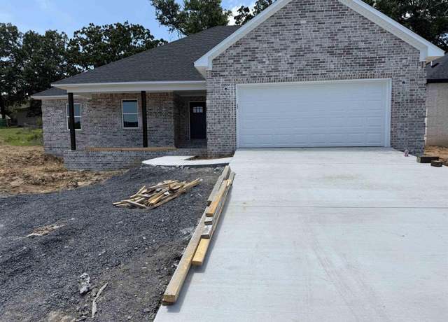 Property at 1425 Justice St, Jacksonville, AR 72076, 4 beds, 2 baths