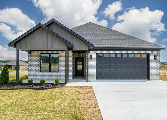 Property at 101 Kelton Ln, Hensley, AR 72065, 3 beds, 2.5 baths