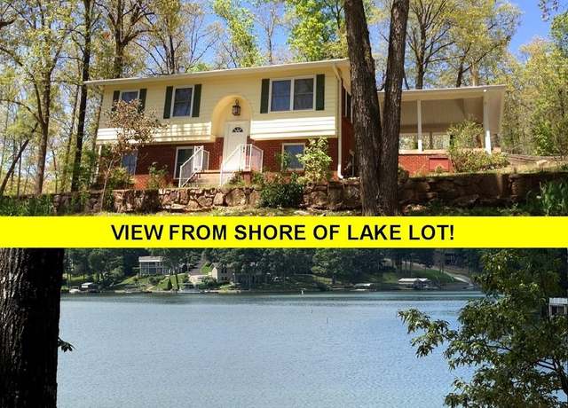 Property at 27 N Lakeshore Dr, Cherokee Village, AR 72529, 4 beds, 2 baths