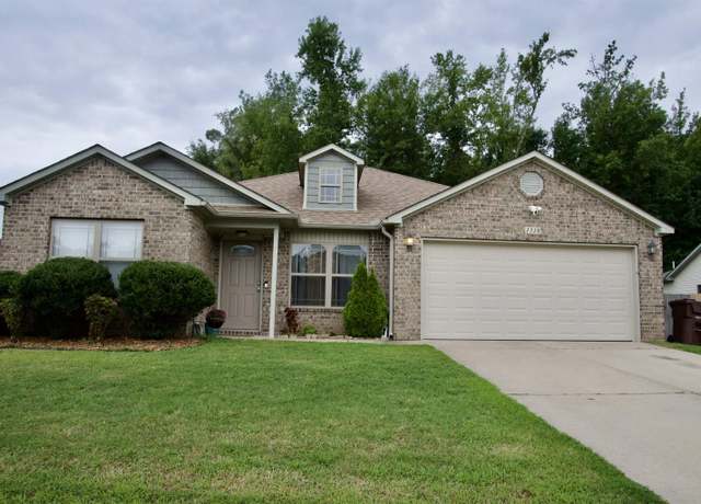 Property at 1318 Crossing Loop, Bryant, AR 72022, 4 beds, 2 baths