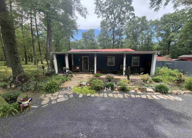 Property at 5617 5607 5611 Driskill Dr, Cabot, AR 72023, 5 beds, 3 baths