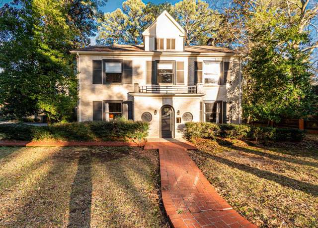 Property at 1627 N Madison, El Dorado, AR, 4 beds, 2.5 baths