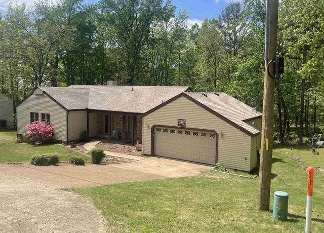 Property at 112 Woodlawn Dr, Fairfield Bay, AR 72088, 3 beds, 2 baths