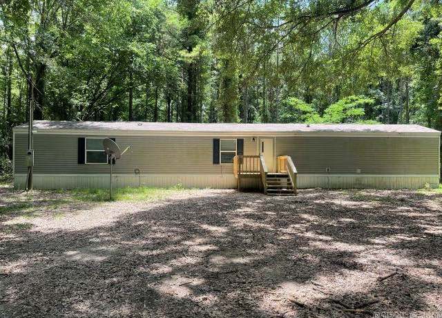 Property at 2872 E Highway 82, Montrose, AR 71658, 3 beds, 2 baths