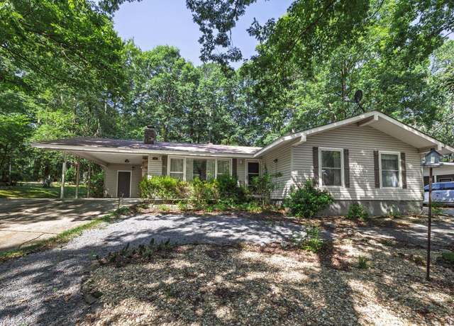 Property at 16 Arias Way, Hot Springs Village, AR 71909, 3 beds, 2 baths