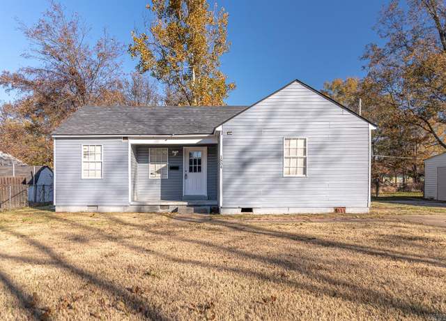 Property at 1804 Scottwood St, West Memphis, AR 72301, 3 beds, 2 baths