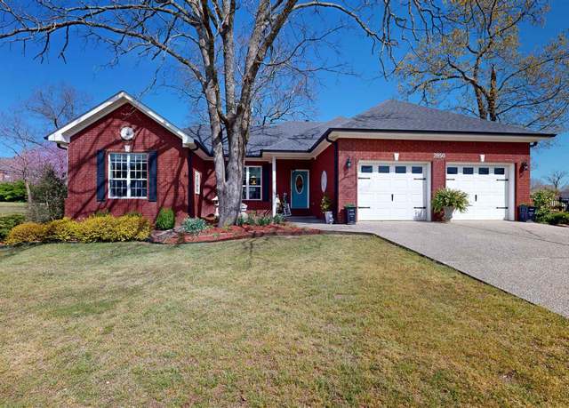 Property at 2850 Marion Anderson Rd, Hot Springs, AR 71913, 3 beds, 2 baths