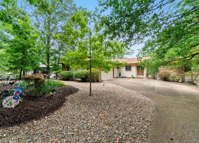 Property at 99 Murillo Way, Hot Springs Village, AR 71909, 4 beds, 4 baths