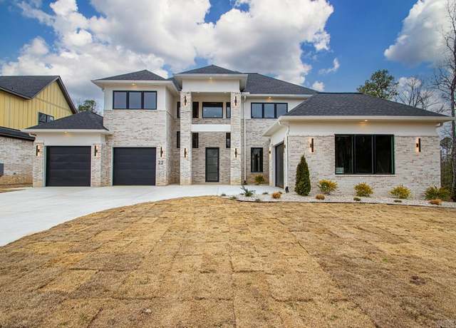 Property at 22 Abington Ct, Little Rock, AR 72223, 4 beds, 4.5 baths