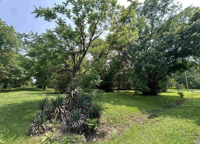 Property at 10 Block L, N Porter St Lot 10, Stuttgart, AR 72160