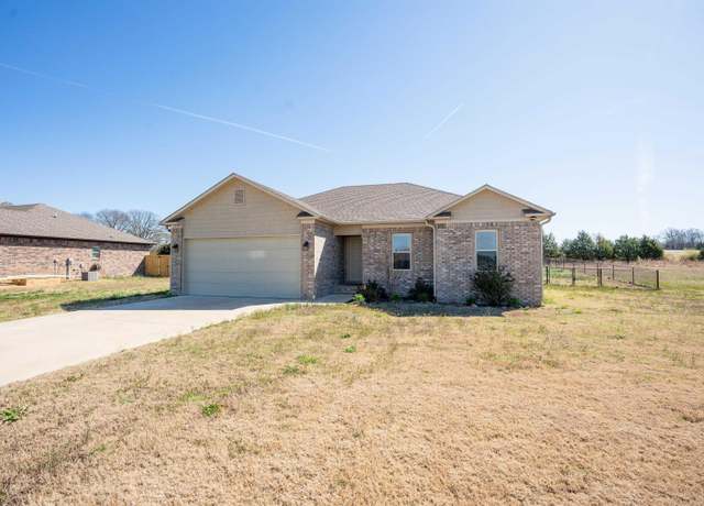Property at 114 Greg Sneed Dr, Quitman, AR 72131, 3 beds, 2 baths