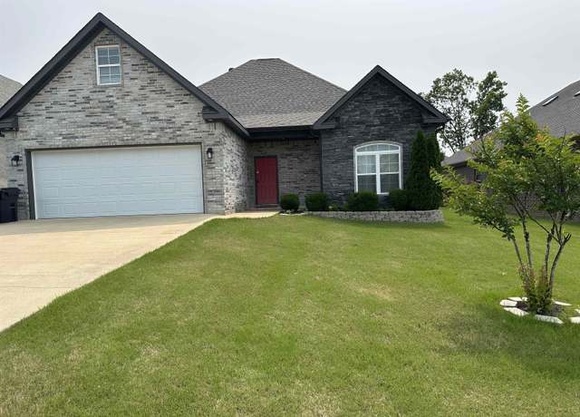 Property at 1008 Wildcat Ln, Jonesboro, AR 72405, 3 beds, 2 baths