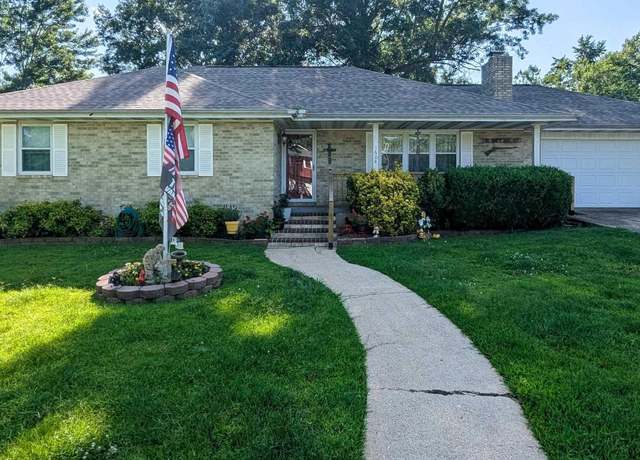 Property at 1604 Meadowbrook Dr, Mountain Home, AR 72653, 3 beds, 2 baths