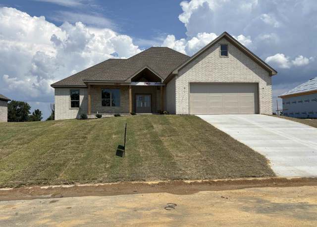 Property at 233 Michelle Dr, Beebe, AR 72012, 4 beds, 2.5 baths