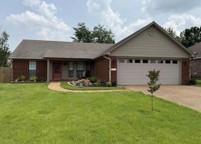 Property at 2309 Normandy Ln, Searcy, AR 72143, 3 beds, 2 baths